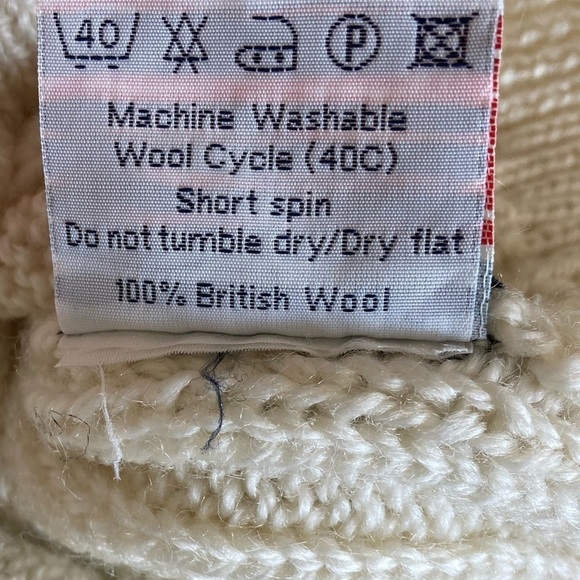 Woolovers Ivory 100% Wool Cable Knit Sweater - Picture 9 of 9